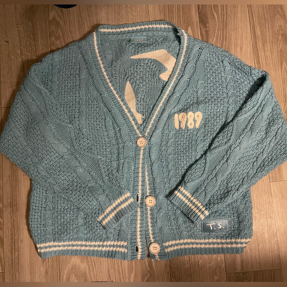 Taylor Swift 1989 Cardigan